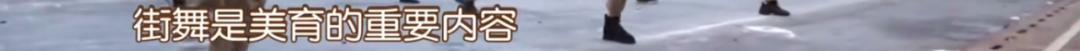 DƬ